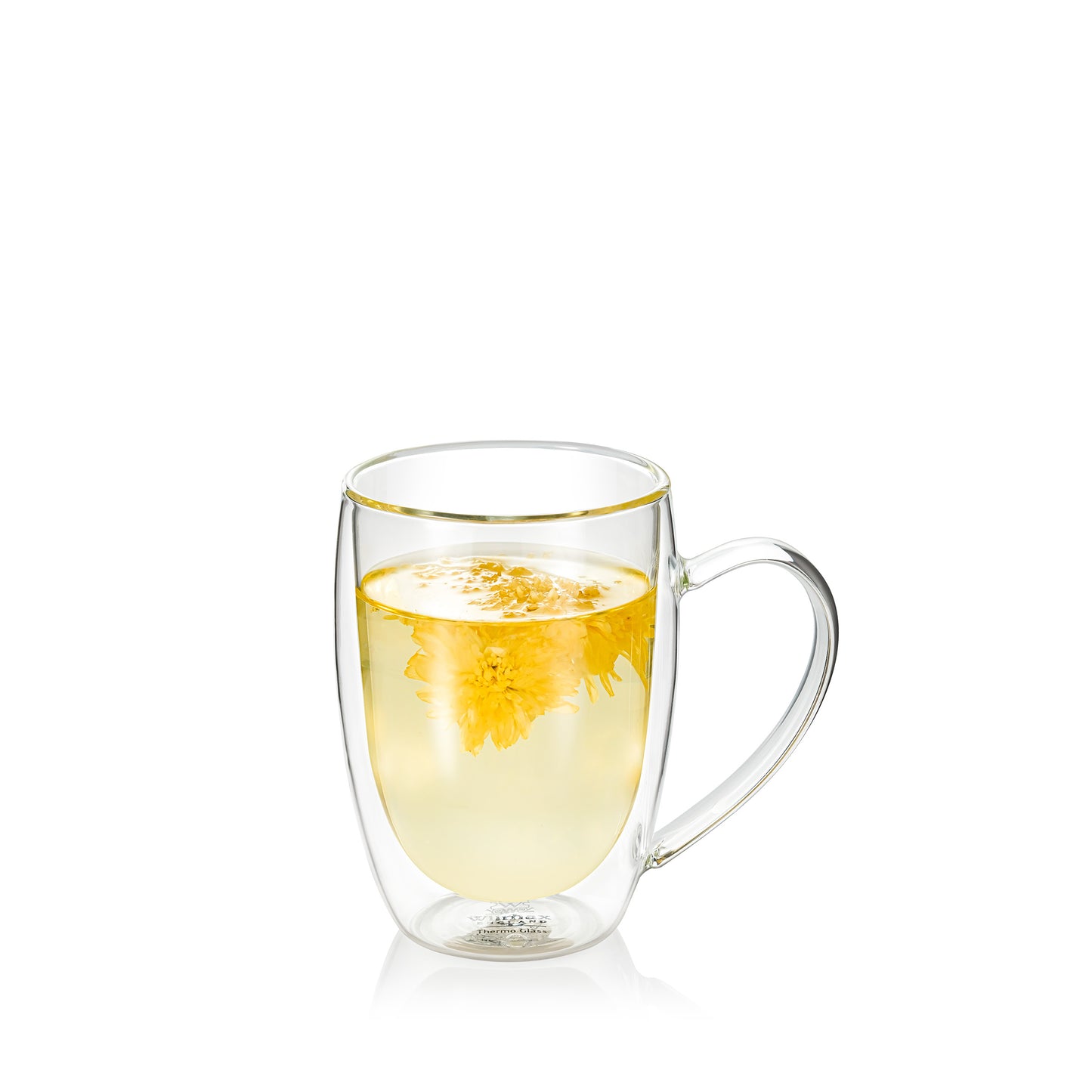 A transparent double-walled glass mug with tea and petals within. A 300ml capacity, featuring an elegant curved handle. The design creates an insulating air layer, keeping beverages hot or cold while ensuring the outer surface remains comfortable to touch. Designed by Wilmax England, it showcases a modern and minimalistic style.